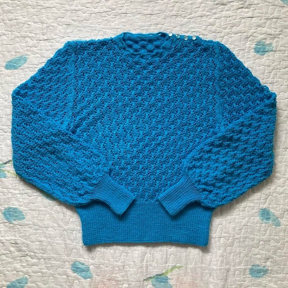 Vintage 70s Crochet Balloon Sleeve Sweater 🦋 - Picture 2 of 7